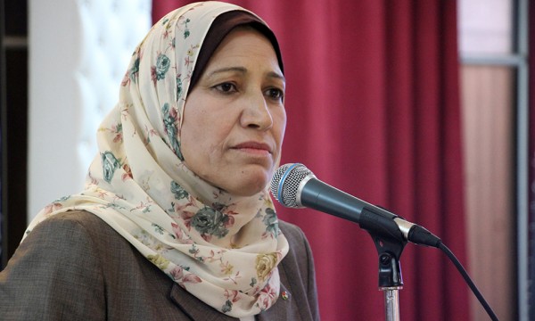 امال حمد- وزيرة شؤون المرأة