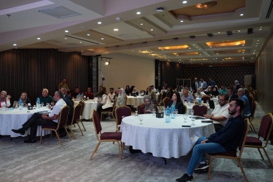 اختتام مشاريع برنامج...