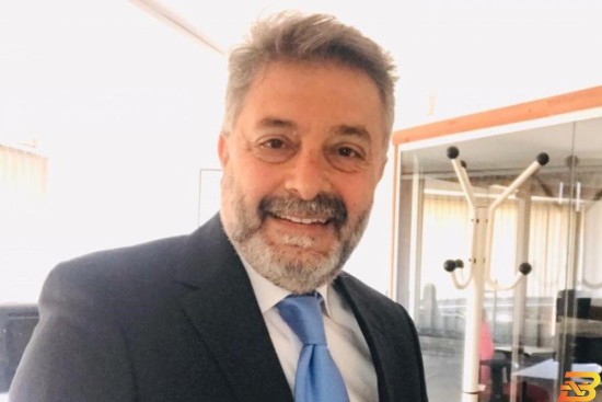 الخبير اقتصادي  الدكتور...