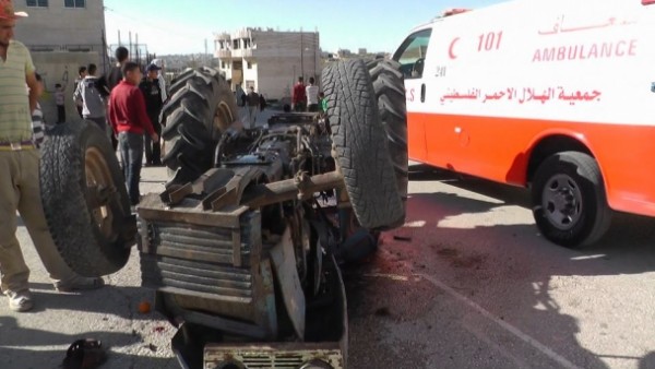 وفاة شاب بانقلاب جرار زراعي في جنين

