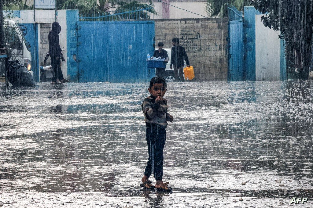 الطقس: سقوط أمطار متفرقة على بعض المناطق
