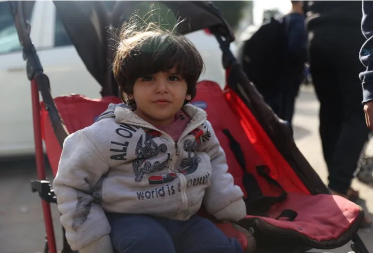 17 ألف طفل فلسطيني من دون أبويهم أو أشقائهم في غزة
