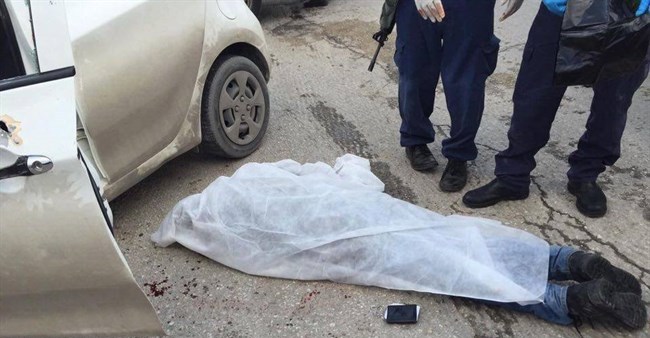 استشهاد شاب على حاجز زعترة في نابلس وإصابة أربعة مستوطنين