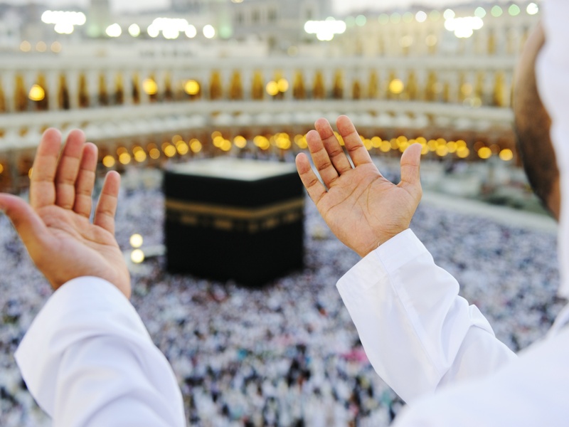 انخفاض عدد المعتمرين بنسبة 10% 
