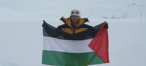 فلسطينيات وصلنّ إلى العالمية بعيداً عن السياسة
