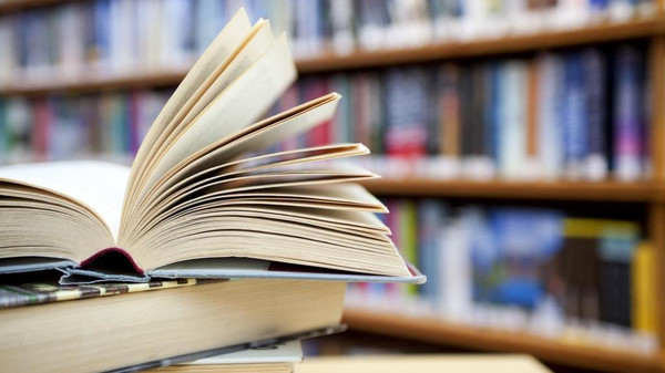 إطلاق حملة أنا تبرعت بكتاب في الخليل
