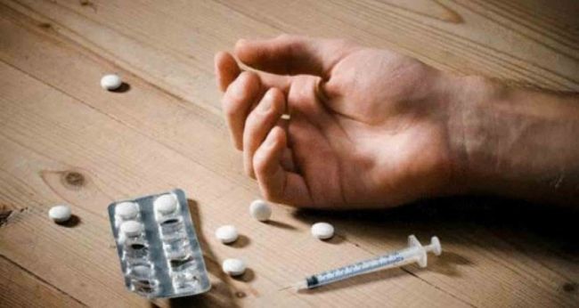 الرئيس يصادق على قانون مكافحة المخدرات
