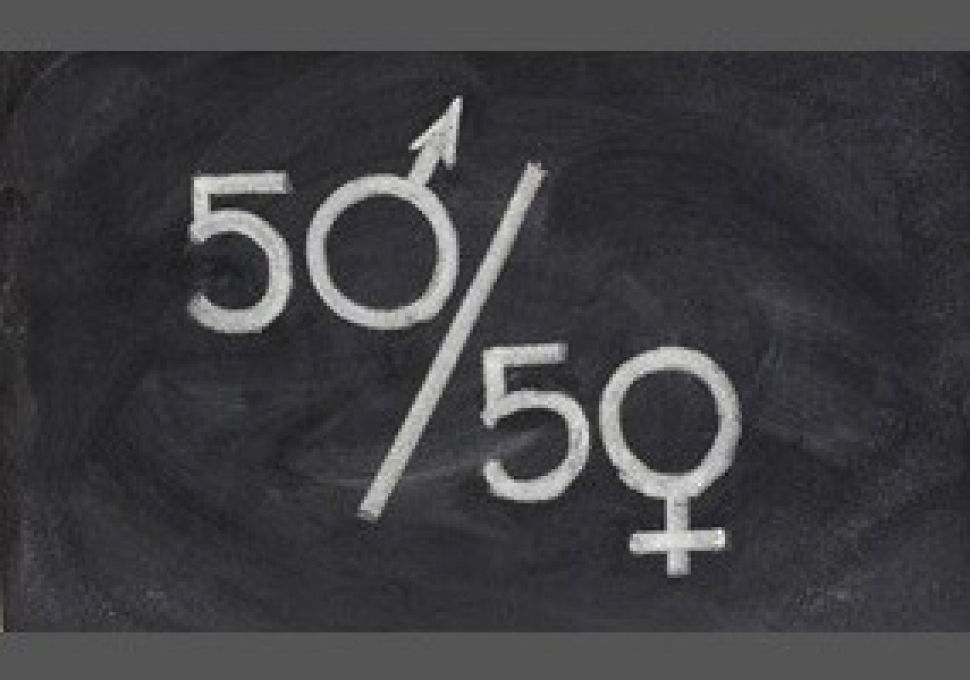 محافظ طولكرم يناقش قضايا النساء مع الإتحاد العام للمرأة 
