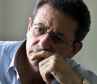 إصابة مصطفى البرغوثي بجروح جراء اعتداء عليه من قبل مجهولين 