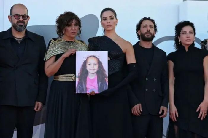 فيلم "صوت هند رجب" يفوز بجائزة الأسد الفضي بمهرجان البندقية الدولي
