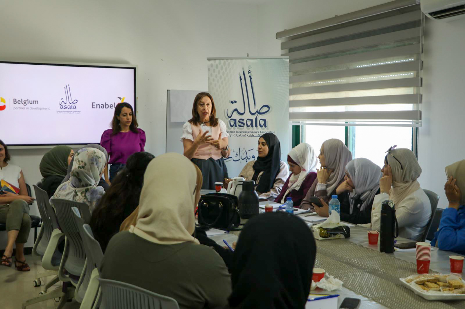 أصالة تطلق نتائج برنامج المنح لدعم صاحبات المشاريع ضمن مشروع "مسارات التوظيف"

