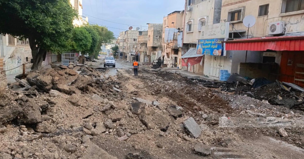 الاحتلال يواصل عدوانه على طولكرم ومخيمها: شهداء وجرحى ودمار واسع في البنية التحتية
