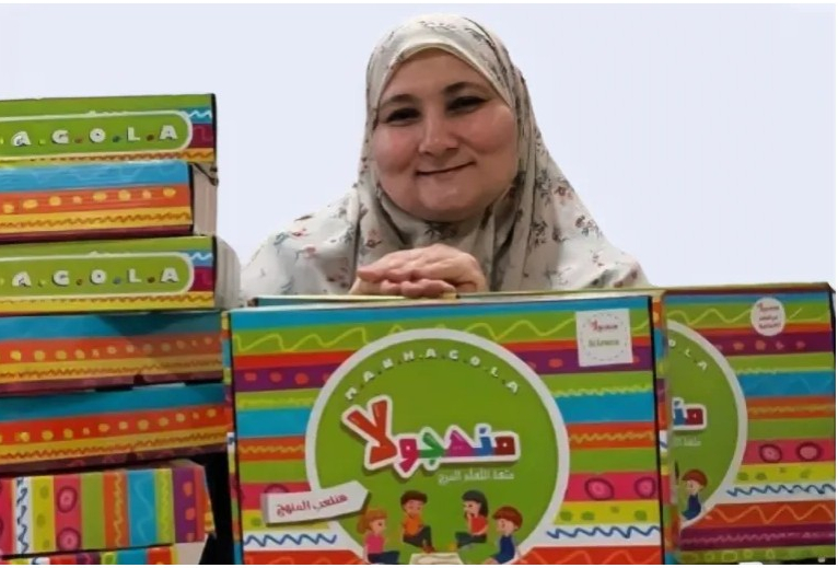 ابتكرتها مهندسة مصرية.. "منهجولا" لعبة تعليمية بـ3 لغات شعارها "هنلعب المنهج"
