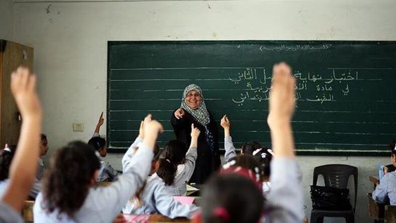 "الإحصاء": معدلات الأمية في فلسطين من الأقل في العالم
