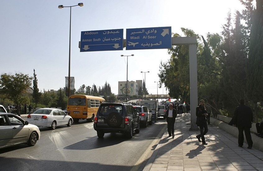 الأمن العام الأردني يكشف ملابسات جريمة قتل فتاة ودفنها في منطقة خالية من السكان
