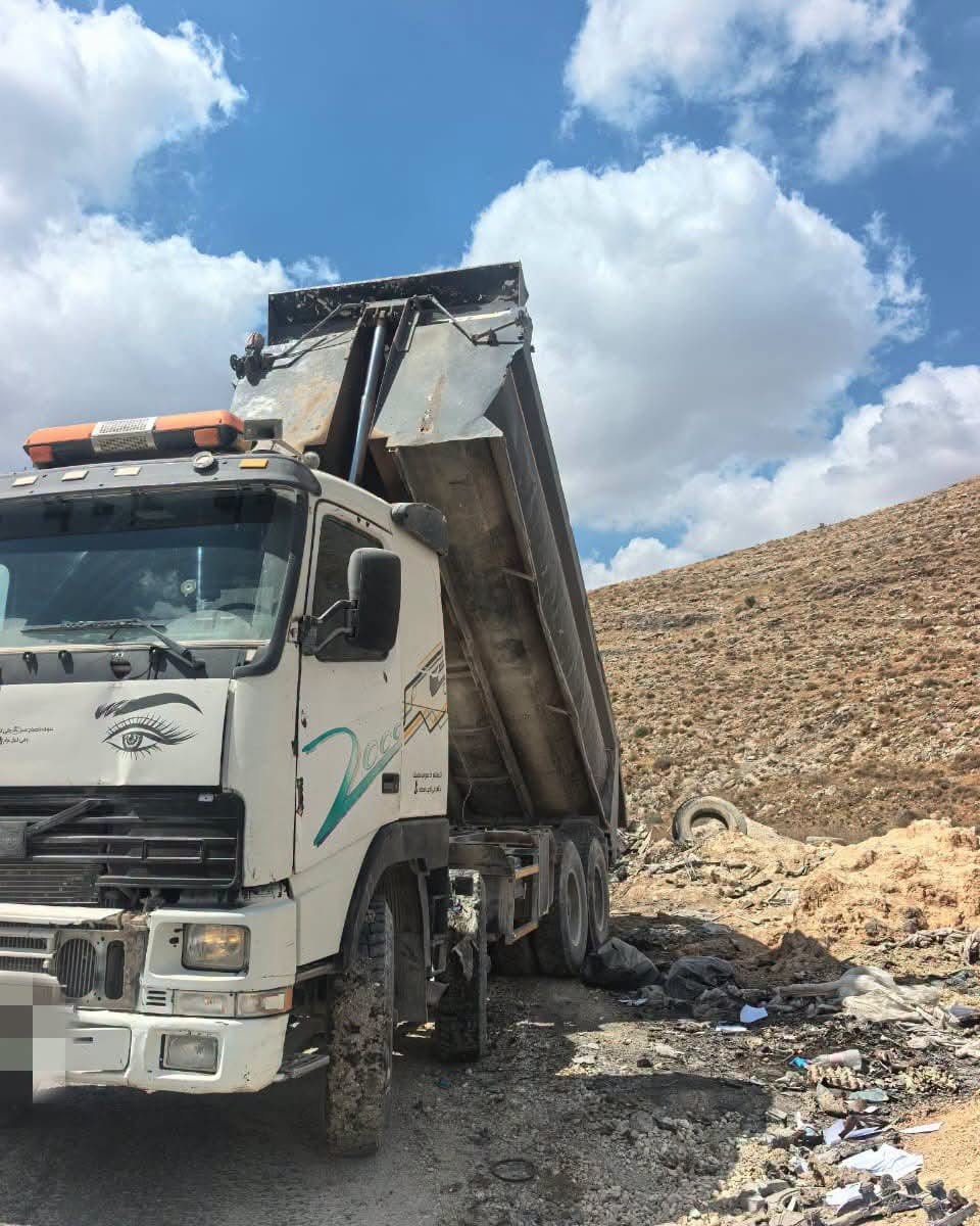 طولكرم: سلطة جودة البيئة تتعامل مع شكوى إلقاء مخلفات صلبة وتتخذ الإجراءات القانونية
