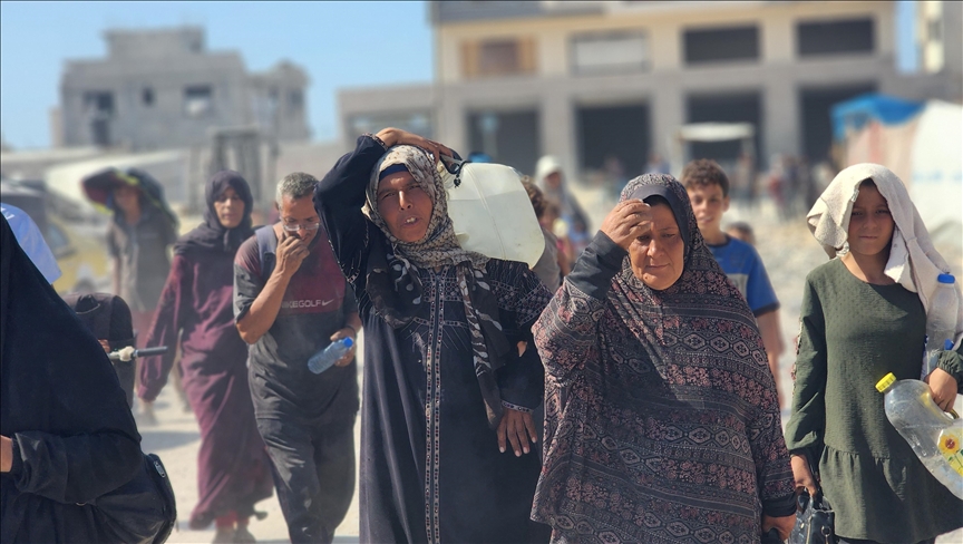 هجرتهم إسرائيل وتعطشهم.. مليون فلسطيني تذوي أعوادهم بـ"المواصي"
