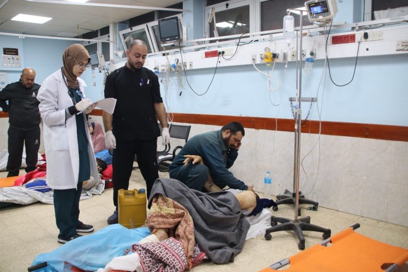 الصحة العالمية: أكثر من 15 ألف حالة تحتاج إلى إجلاء طبي عاجل في غزة
