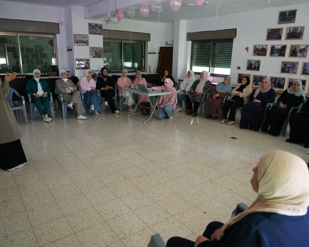 جمعية الرواد تطلق النسخة الثانية من “المخيم الوردي” دعماً للتوعية بسرطان الثدي وتمكين النساء