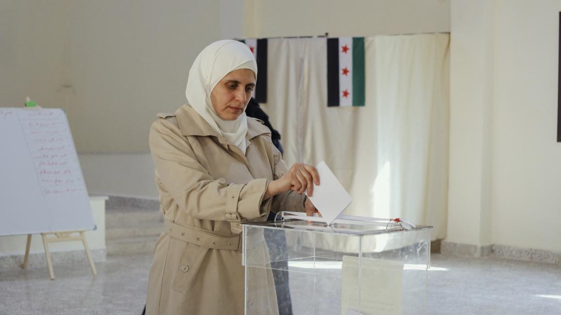 المرأة في مجلس الشعب... فجوة بين خطابين

