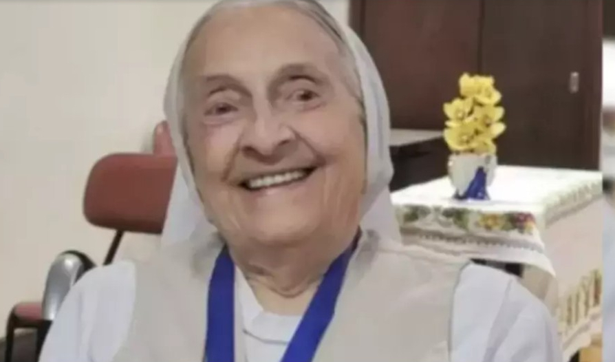 من هي عميدة البشرية التي عاشت 116 عاما وتوفيت في 30 أبريل؟
