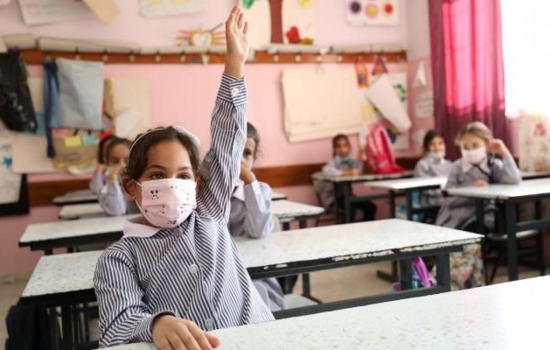 الحكومة تؤكد لا صحة لما يشاع حول تعطيل المدارس بسبب الحالة الجوية أو الأوضاع الوبائية