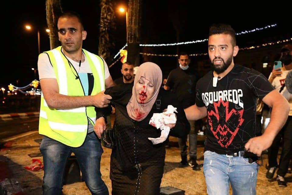إصابات واعتقالات خلال اعتداء الاحتلال على المصلين بالأقصى
