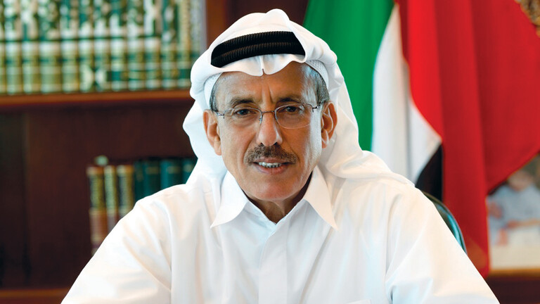 ملياردير إماراتي يعلن أن "طالبان" منعت 100 طالبة من السفر إلى دبي للدراسة على نفقته (فيديو)
