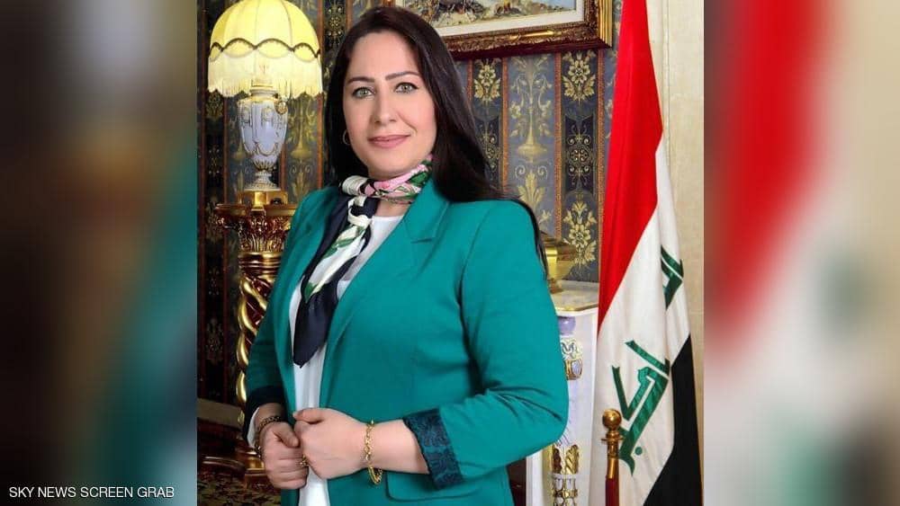 تكريما لمسيرتها.."فوز" مرشحة توفيت قبل أيام الاقتراع بالعراق

