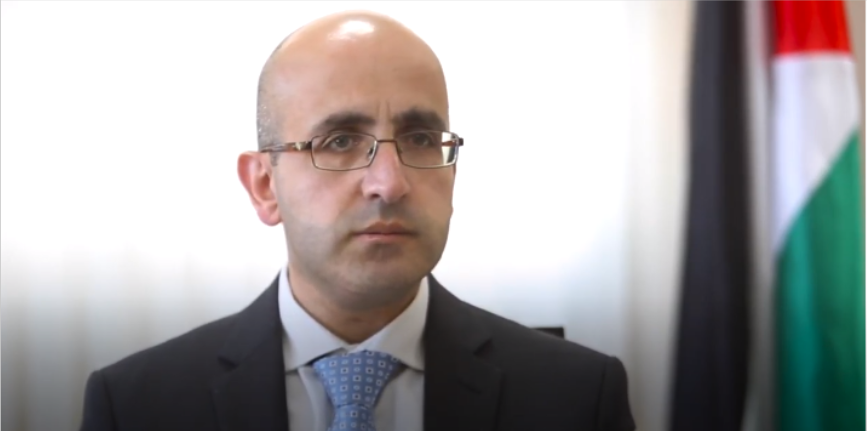 مستشار رئيس الوزراء: نواجه “أصعب” وضع مالي منذ قيام السلطة الفلسطينية

