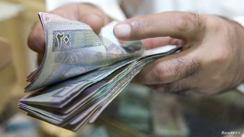 كويتي يقع ضحية إمرأة أغرته بـ 100 ألف دولار "محشوة بأوراق بيضاء" مدبرها أردني

