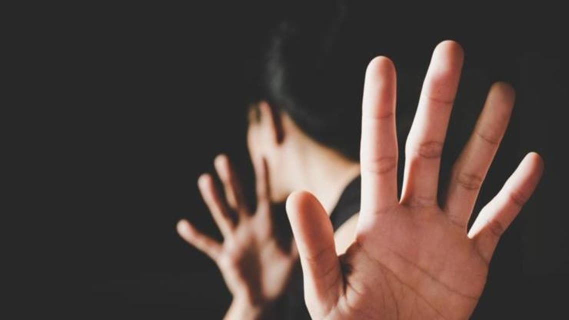 تحرش بها ففضحته صوت وصورة.. والشرطة المصرية تقبض عليه

