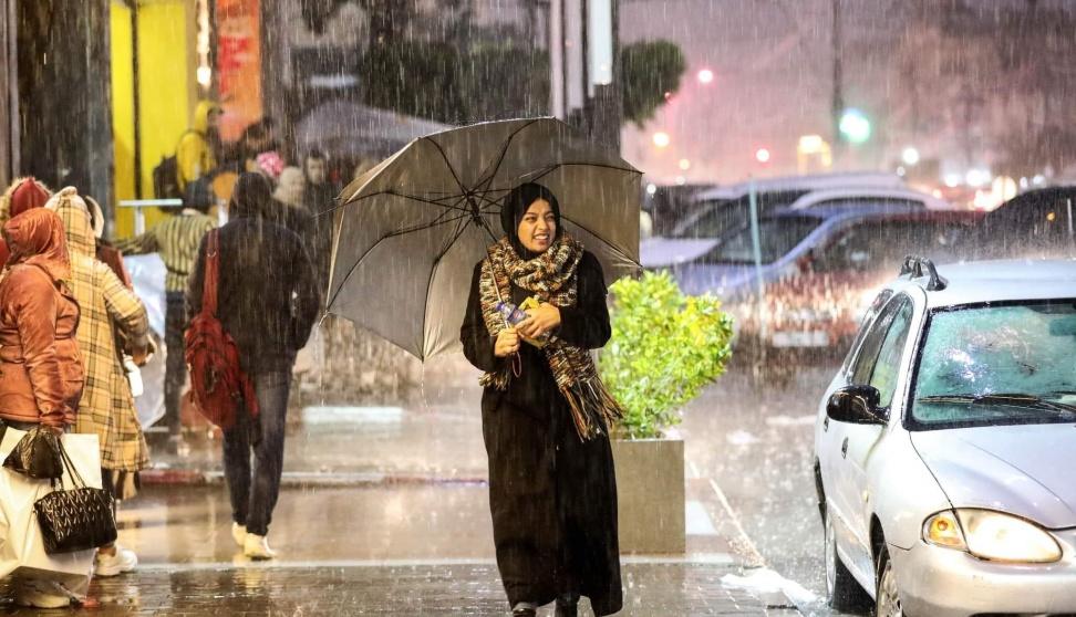فلسطين : انخفاض على الحرارة وأمطار متوقعة

