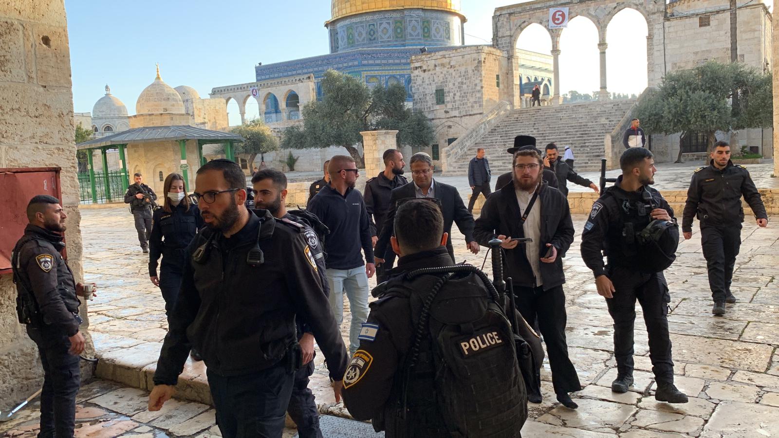 المتطرف بن غفير يقتحم الأقصى

