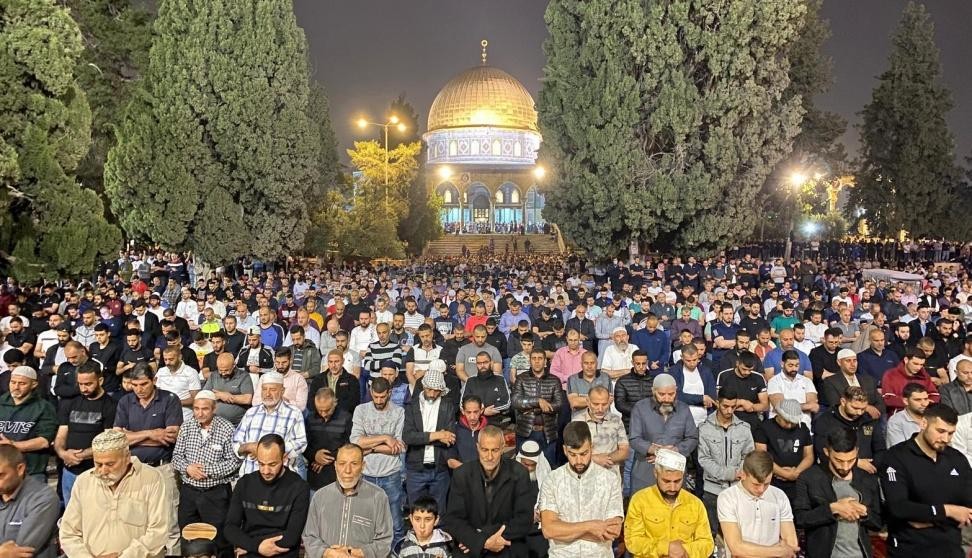 تفاصيل الدخول للصلاة في الأقصى عشية "ليلة القدر"

