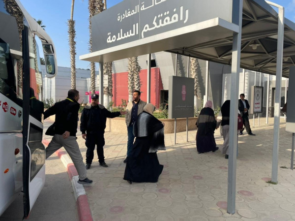 بعد احتراق أمتعة المعتمرين.. القوى الوطنية تطالب مصر بتغيير طريقة التعامل مع المسافرين

