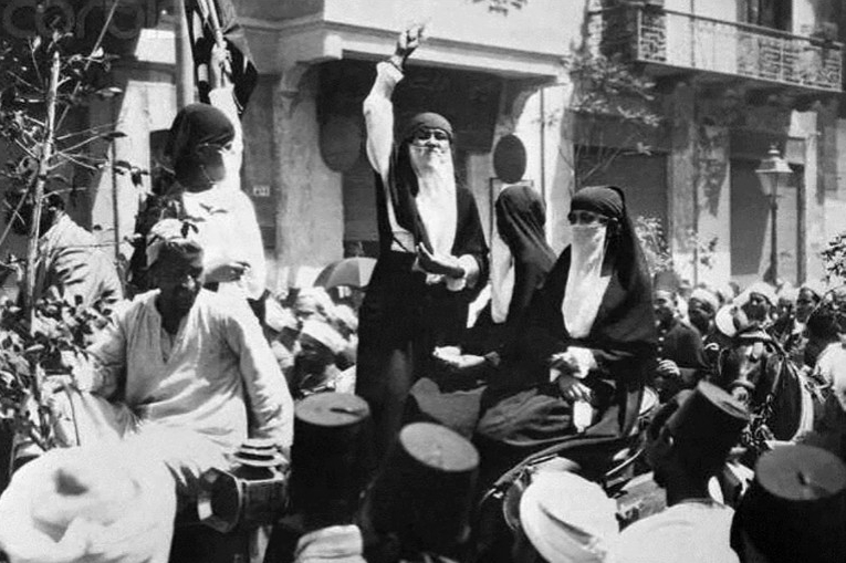 يوم المرأة المصرية.. عندما ثارت النساء ضد المستعمر البريطاني

