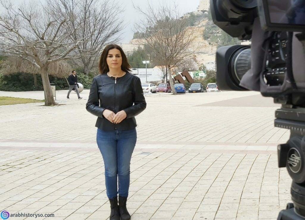 صوت| الصحافية نجوان سمري.. تتحدث "لنساء إف إم"عن حكايتها مع الشيخ جراح "ما معهم الحق، معهم القوة"  

