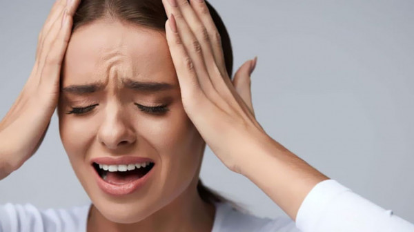 ما هي العلامات الأولى للجلطة الدماغية؟

