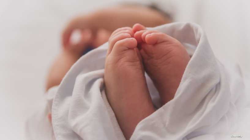لقاحات كورونا وتأثيرها على الخصوبة عند النساء والرجال.. خبراء يحسمون الجدل
