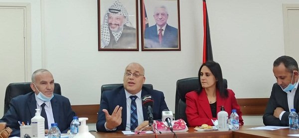 صوت| النقيب د.ميسون ابراهيم تتحدث "لنساء إف إم" عن تأسيس نقابة العلوم المعلوماتية التكنولوجية في فلسطين

