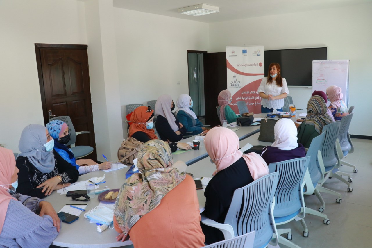 أصالة تنهي 90 ساعة تدريبية في مجال التثقيف المالي 

