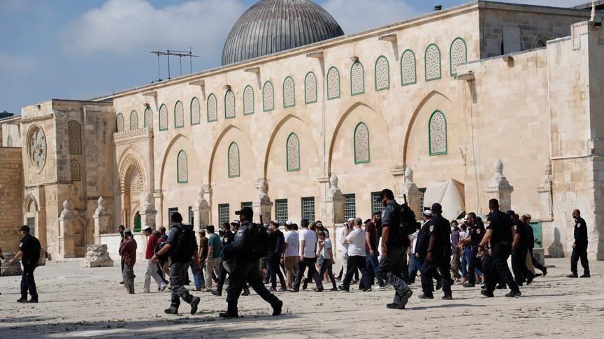 صوت| الهدمي لـ "نساء إف إم" : المحاكم الإسرائيلية لا تملك حق التدخل بالمسجد الاقصى المبارك

