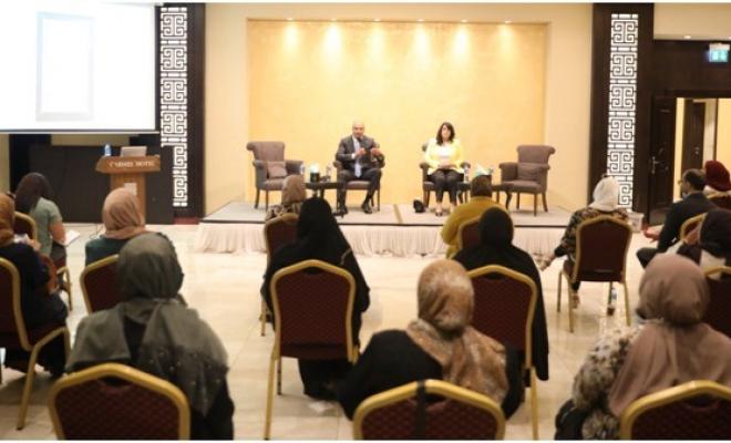 صوت| "سيدات الاعمال" و "النقد".. يعقدان ورشة توعوية للنساء الرياديات حول مصادر تمويل المشاريع

