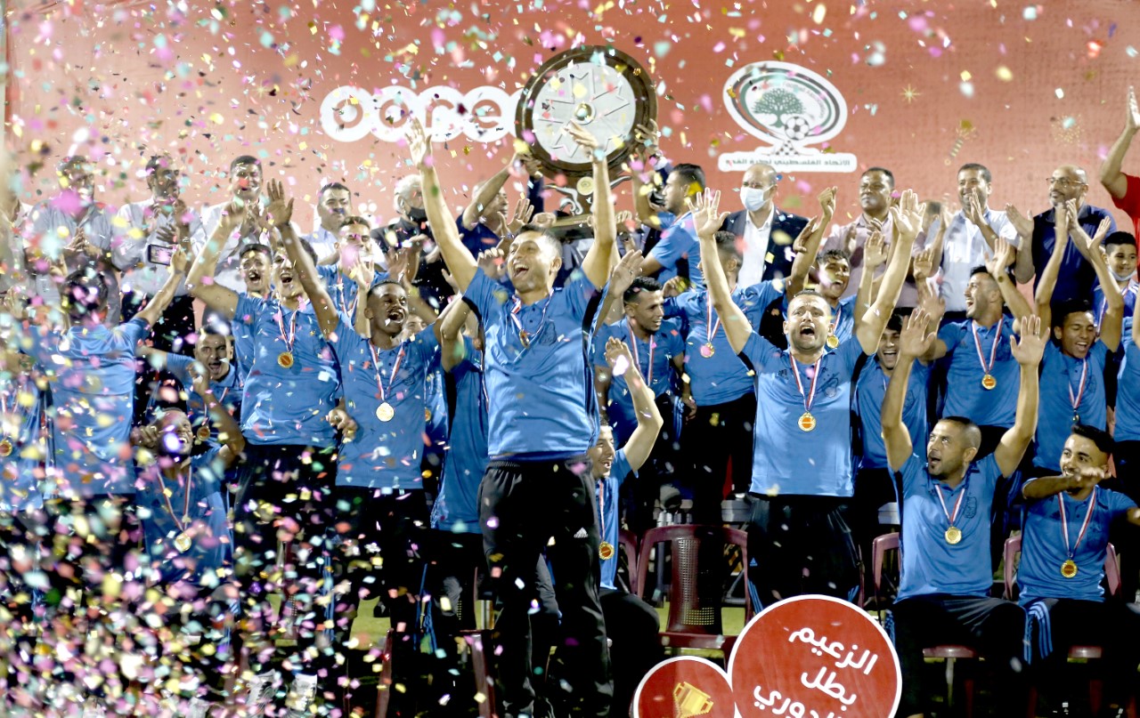 برعاية Ooredoo.. تتويج شباب رفح بطلًا للدوري الممتاز لكرة القدم
