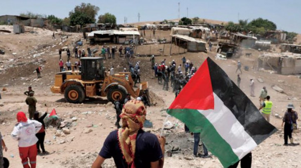 طلب قضائي اليوم..تهجيرسكان الخان الأحمر يعود اللى  الواجهة !
