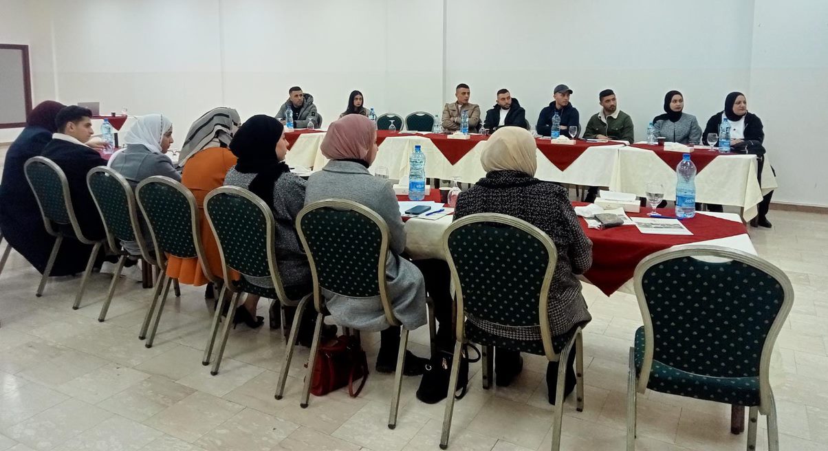 "سوا" افتتاح الدورة الثالثة لوحدة حماية الأسرة في الشرطة الفلسطينية


