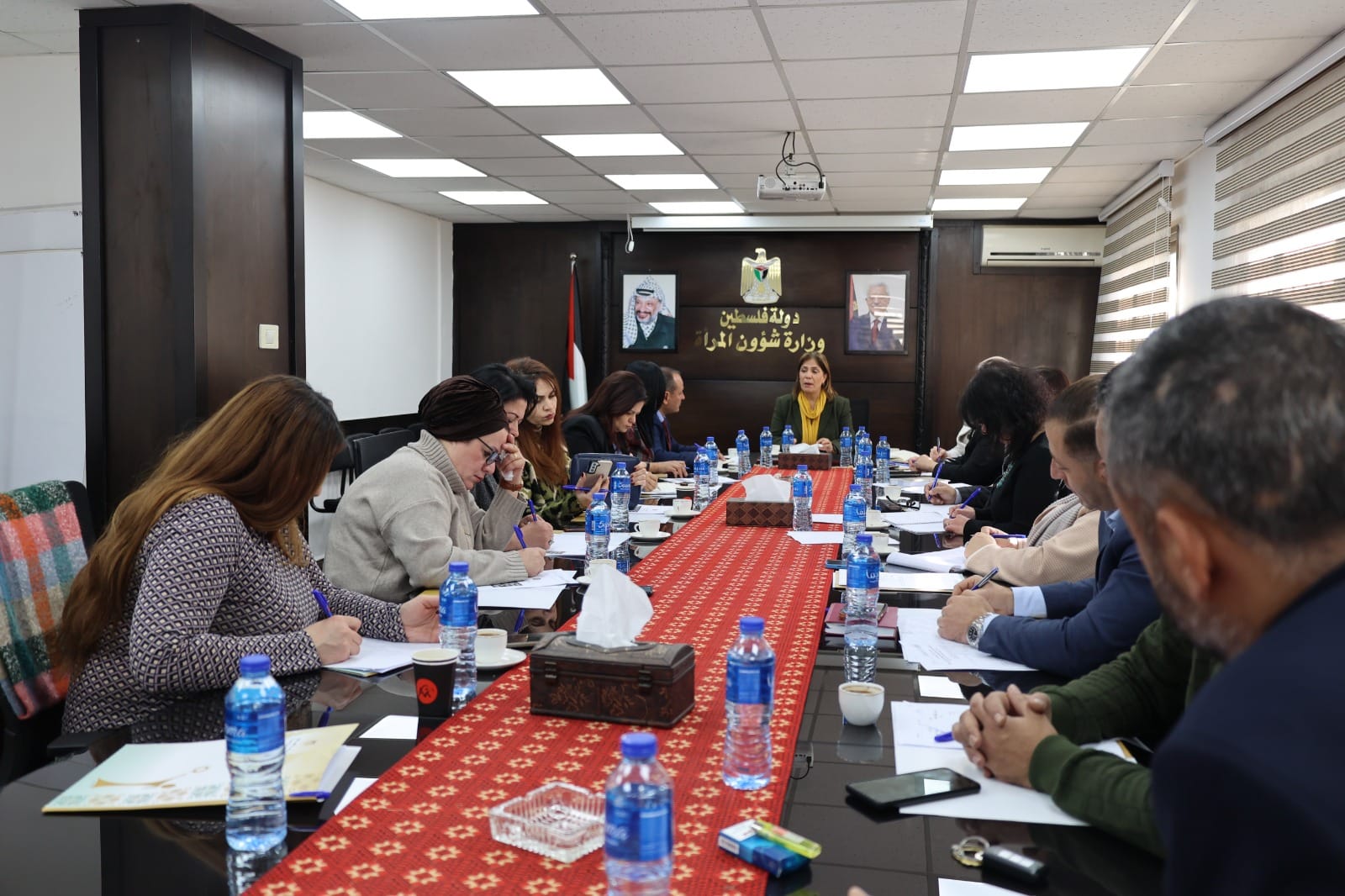 "شؤون المرأة" تعقد الاجتماع الأول للجنة الوطنية التحضيرية لإعلان القدس عاصمة المرأة العربية 2025-2026
