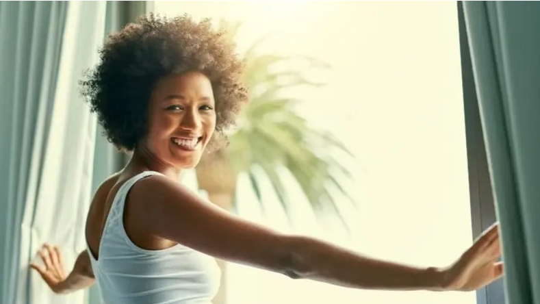 8 عادات ينبغي تجنبها ليلًا للاستيقاظ منتعشًا كل صباح!


