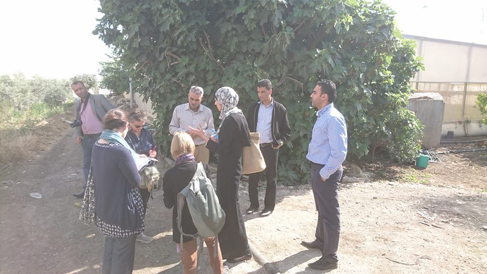وفد تقصي حقائق إستخدام المبيدات الحشرية والسامة يغادر فلسطين
